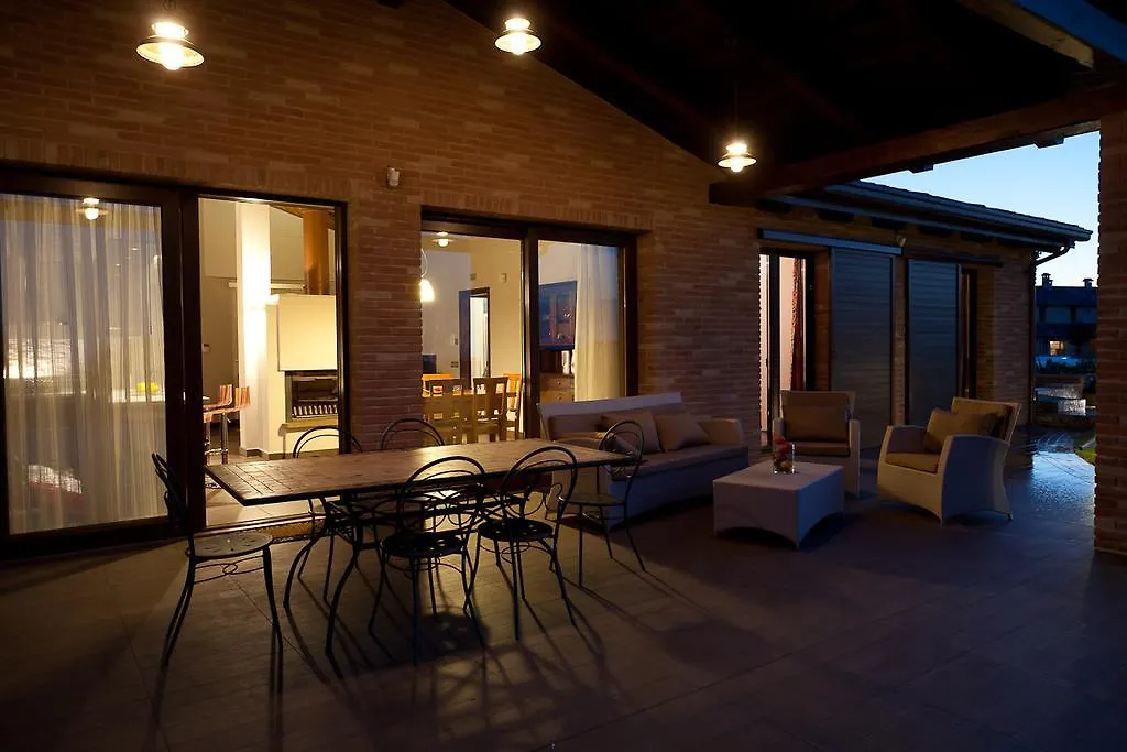 Roncofreddo Le Orchidee Villa